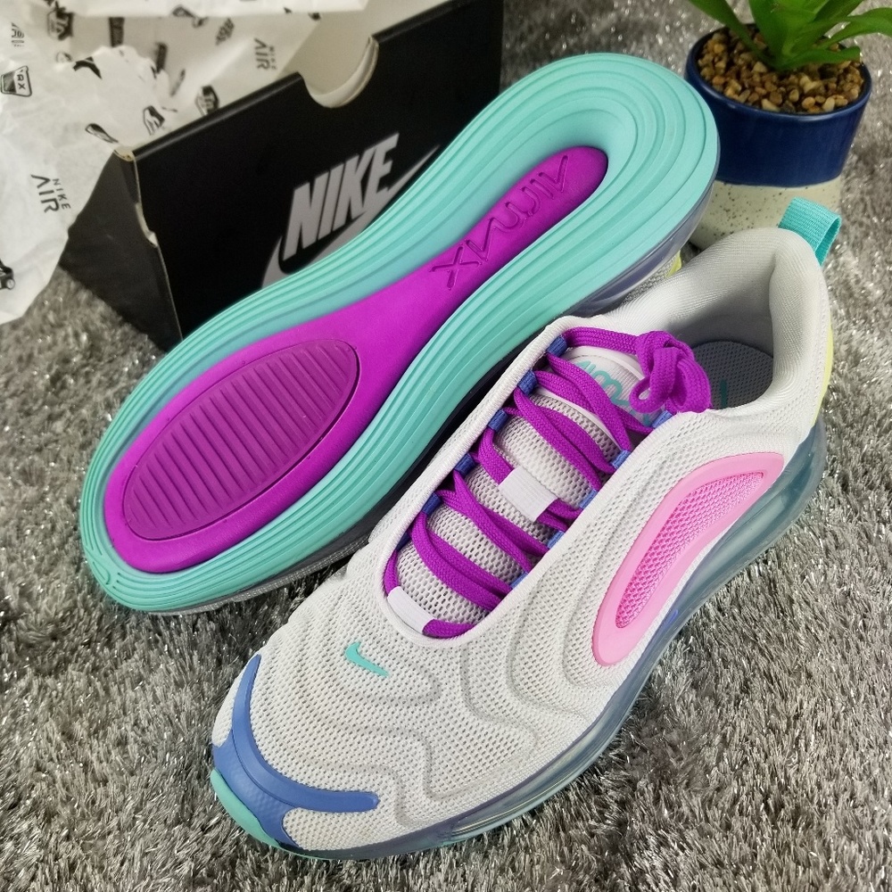 Nike Air Max 720